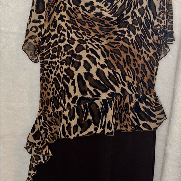 Animal Print Ruffle Dress - Picture 3 of 10